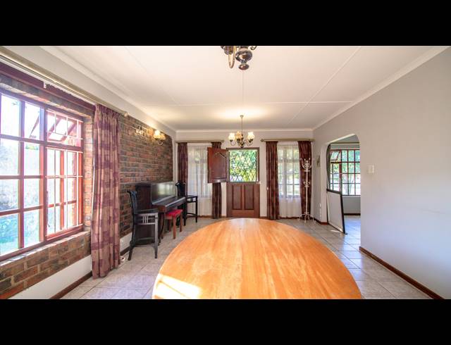 4 BEDROOM HOUSE FOR SALE IN DORCHESTER HEIGHTS